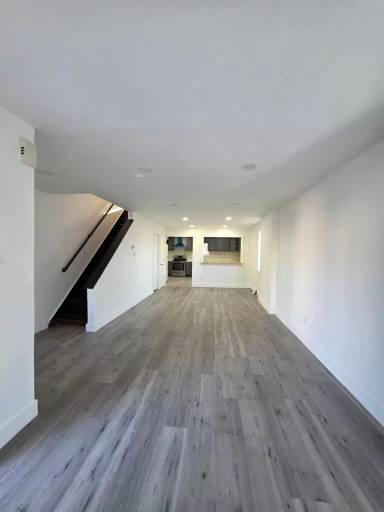 Main picture of 1710 S 53rd St