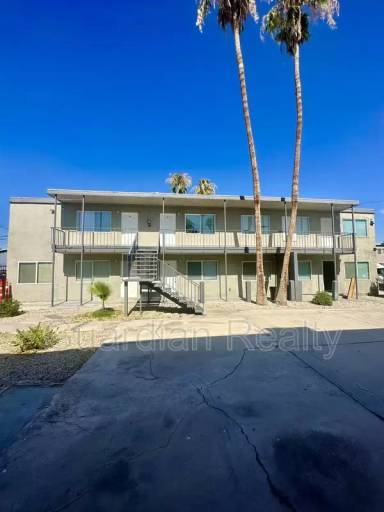 Main picture of 521 Calcaterra Cir