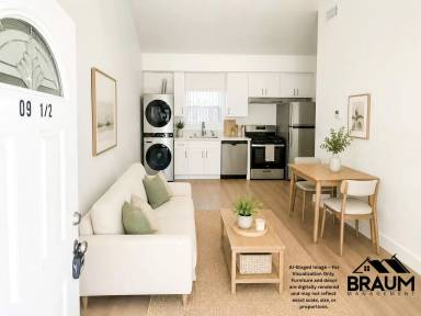 Main picture of 1109 S La Peer Dr