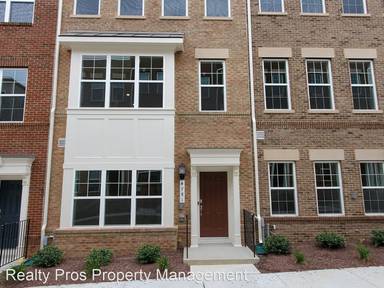 Main picture of 4781 Cherokee St