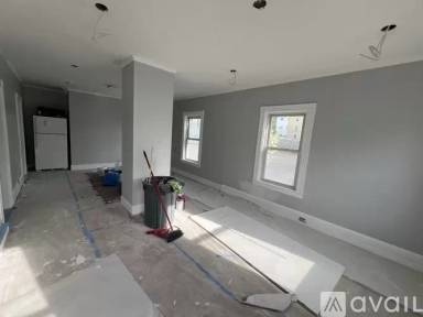 Main picture of 81 Ward St