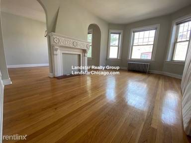 Main picture of 5044 N Wolcott Ave