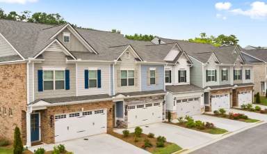 Main picture of 204 Pinnacle Way