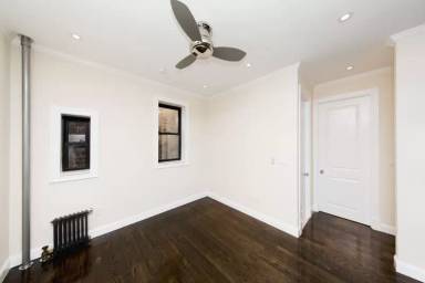 Main picture of 1377 Lexington Ave