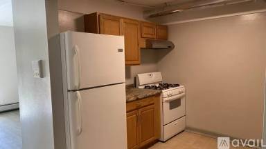 Main picture of 108 E Bailey Rd