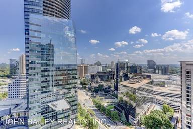 Main picture of Realm Condominiums