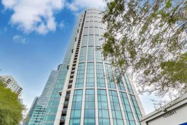 Main picture of One Rincon Hill