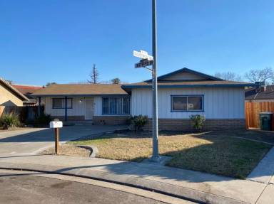 Main picture of 2032 Sweetwater Dr