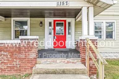 Main picture of 1157 W 32nd St