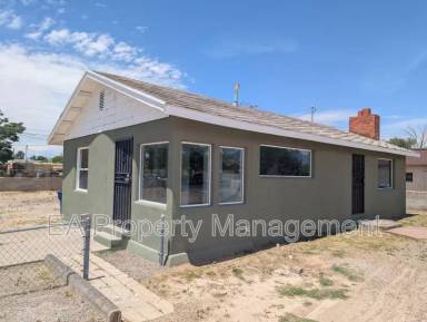 Main picture of 523 Valencia Dr SE