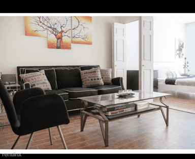Main picture of 442 Graham Ave