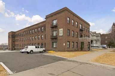 Main picture of 178 Summit Ave