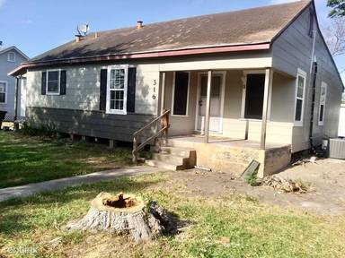 Main picture of 316 N Wanda Dr
