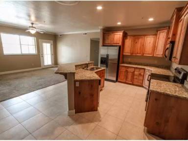 Main picture of 1018 N 985 W