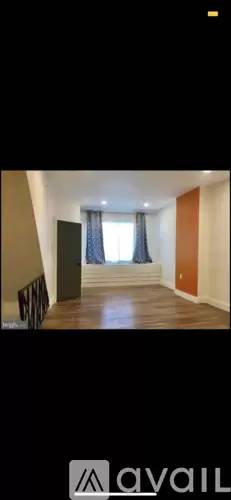 Main picture of 1432 W Porter St