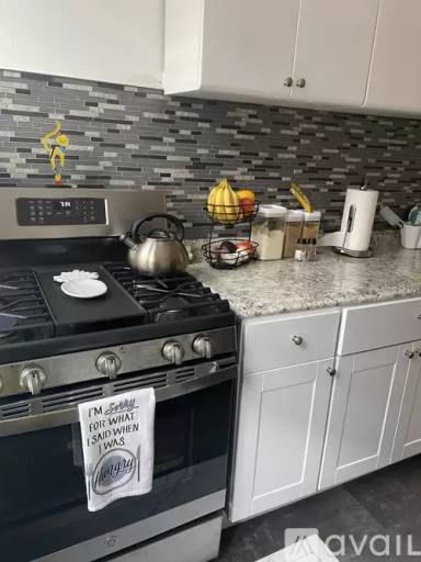 Main picture of 3545 81st St