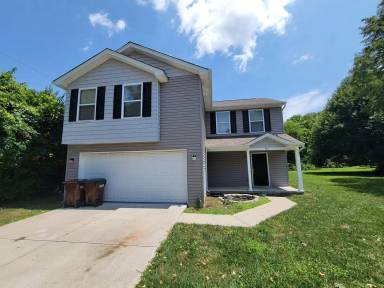 Main picture of 121 Whisman Dr