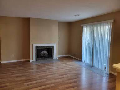 Main picture of 203 La Fontenay Dr