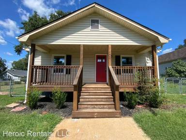 Main picture of 109 Carey Ave
