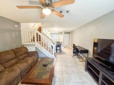 Main picture of 2203 SW 39th Way