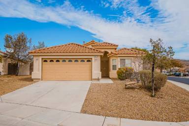 Main picture of 2270 Smokey Sky Dr