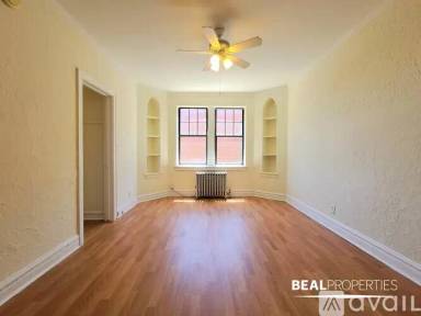 Main picture of 4829 N Damen Ave