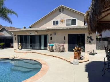 Main picture of 45290 Esplendor Ct