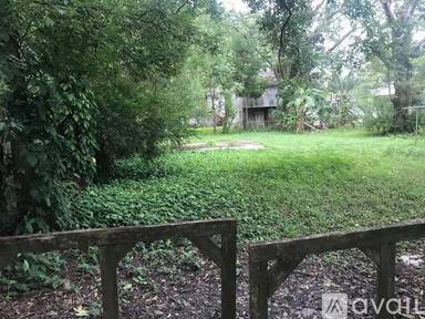 Main picture of 873 Melson Ave