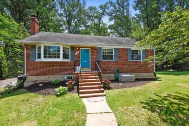 Main picture of 7301 Hughes Ct