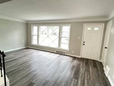 Main picture of 3887 Salisbury Rd