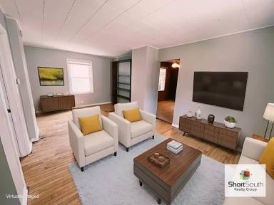 Main picture of 1030 Watson St SW