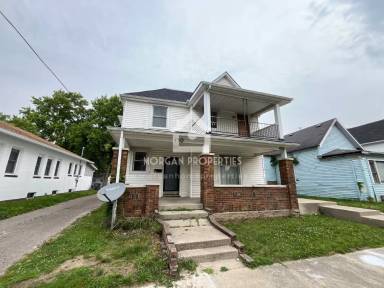 Main picture of 430 W 7th St