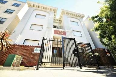 Main picture of 1438 Madison St