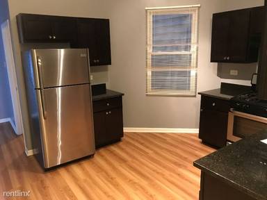 Main picture of 1140 W 18th St