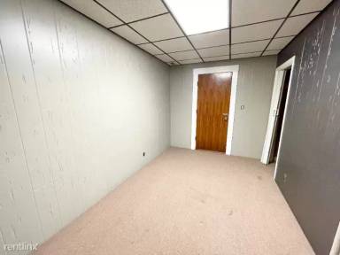 Main picture of 103 Buttonwood St