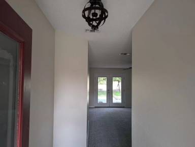 Main picture of 223 Tiffot Ct