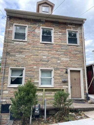 Main picture of 3011 Josephine St