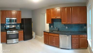 Main picture of 146 Boylston St