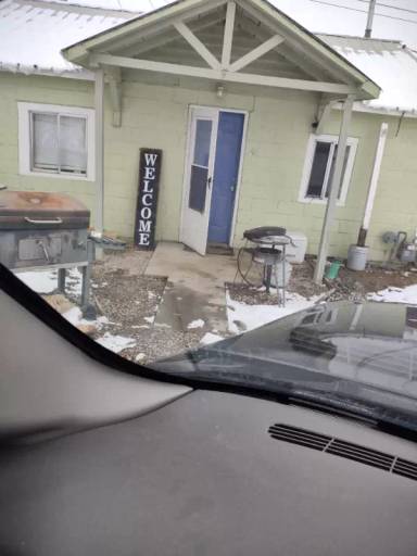 Main picture of 1345 W 2nd St