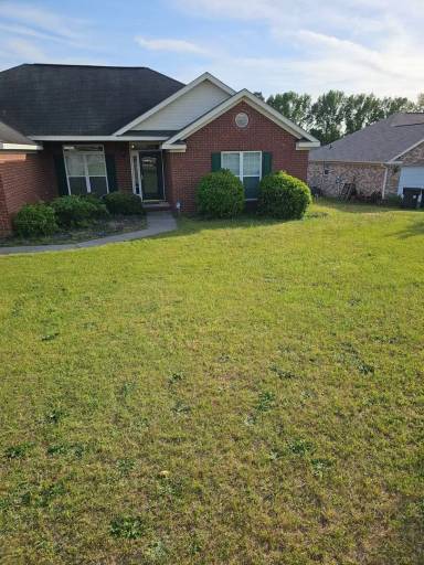Main picture of 1913 Heathers Ct