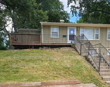 Main picture of 2503 S Vermont Ave