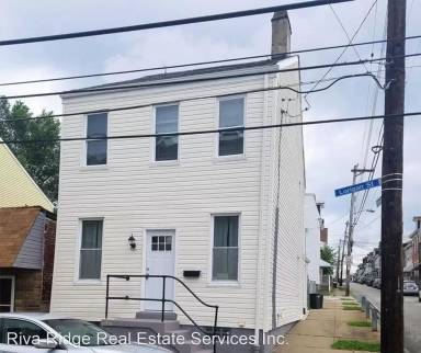 Main picture of 4713 Lorigan St