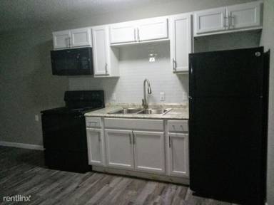 Main picture of Courtyard Park Apartments