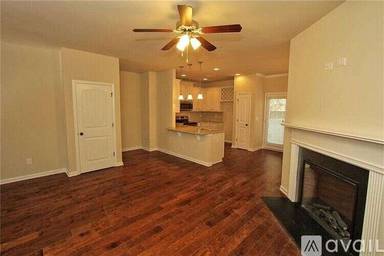 Main picture of 2401 Castle Keep Way SE