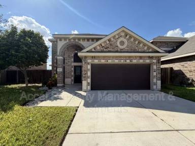 Main picture of 1402 Mulberry Dr