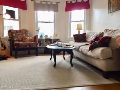 Main picture of 33 Wilson Park