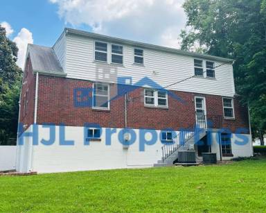 Main picture of 126 Cottage Ln