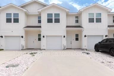 Main picture of 8706 Meadow Flower Ln