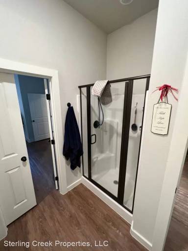 Main picture of 2526 138th St
