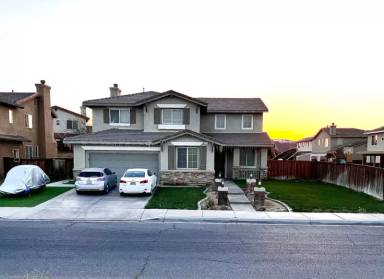 Main picture of 15070 Pearmain St